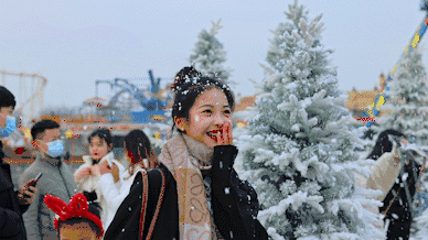 七律·甲辰立春后频降瑞雪而感（新韵） // 画马翁（图2）