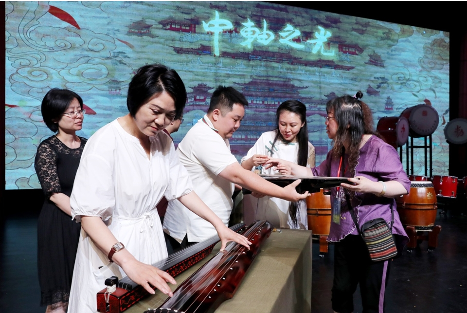 非遗大剧《中轴之光》在京首演 曾侯乙墓复原乐器重现新“声”(图3)