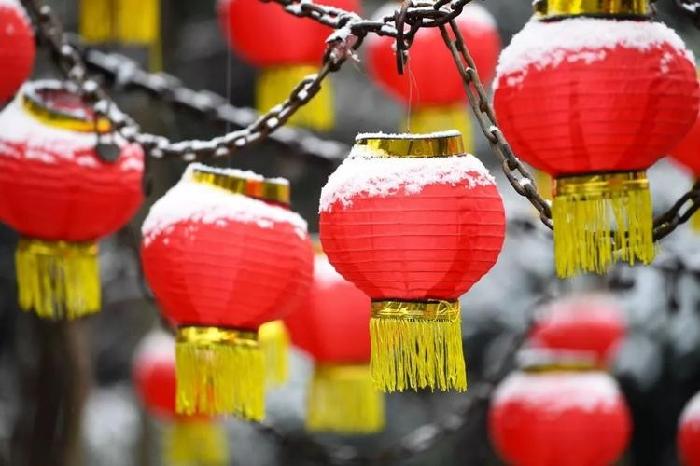 【春韵情怀】伍玉龙老师//七律•写于情人节｛外一首｝（图5）