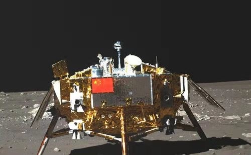 天净沙-玉兔2号月背惊现细微透明“弹珠”文/冯志清(上海)【冰心文化传媒】(图8)