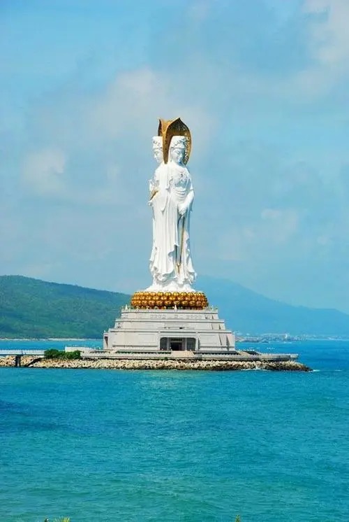 南海观音菩萨：作者 辛戈｜海外头条（图2）