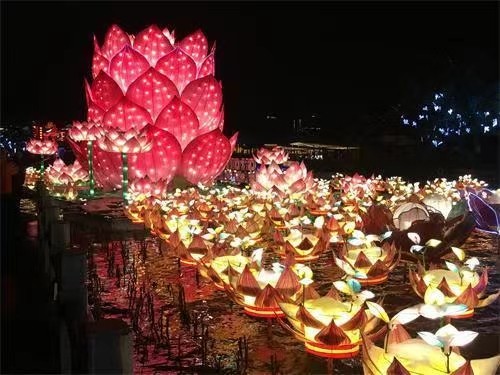 【竹枝词·苗乡正月观灯】文/风鸽（张晓峰）【冰心文化传媒】（图3）
