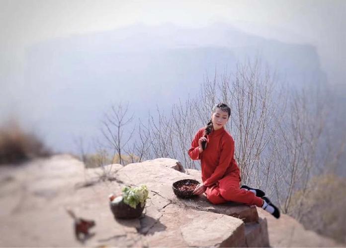 【新诗大观】红土地上的爱情绝唱||作者 : 秦岭风||朗诵 :向往/万里天(图4)