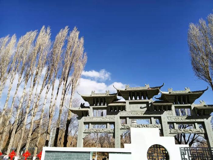 【纪实散文】西宁市人民公园,镶嵌在市中心的一颗璀璨明珠:文/颜宝祥(青海西宁)(图3)