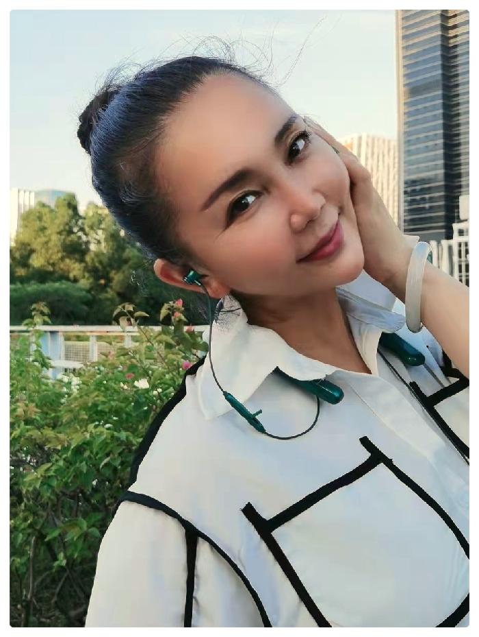 婧暄诗歌ll失去ll诵读 陈兵(图5)