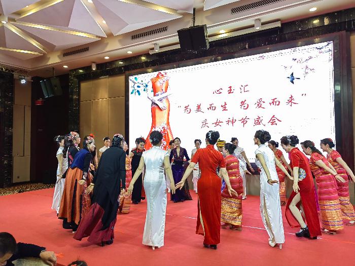 “为美而生•为爱而来”Ⅱ呈贡“女神”过大节（图32）