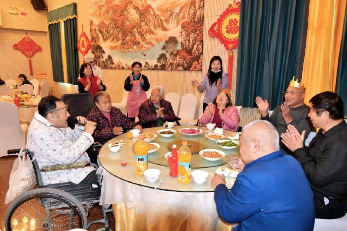 情深满满生辰欢 作者 吴卫东〔内蒙古〕【冰心文化传媒】（图12）