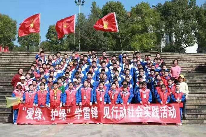 湖南省平江县新城学校:守护一江碧水 共建绿色家园