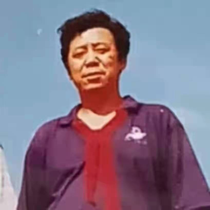 《中国爱情诗刊》 【中国爱情诗人档案】(第4288期)陕西诗人:蓝天的诗(图2)