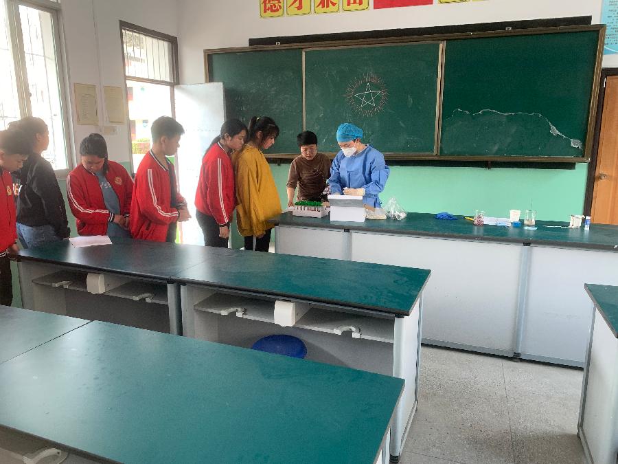葛公中学狠抓疫情防控工作(图5)