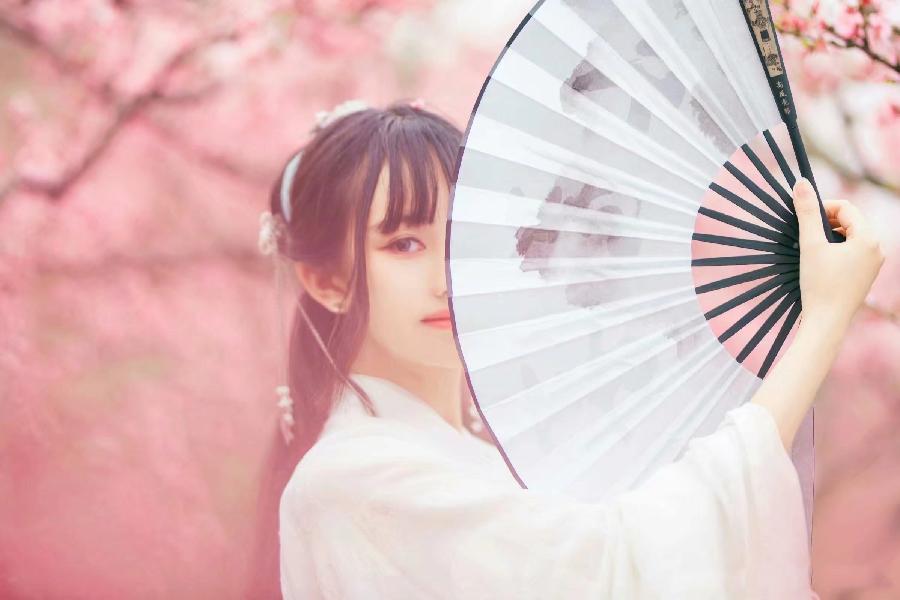 《讨一枝桃花寄赠予你》作者/蝶为云衣 主播/雪球 编辑/胡琴(图5)