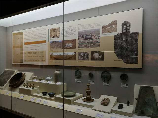 于家荣老师散文系列《卜奎大街》主播:雪绣冰绮 编辑:小鱼【北疆文萃】(第44期)(图6)