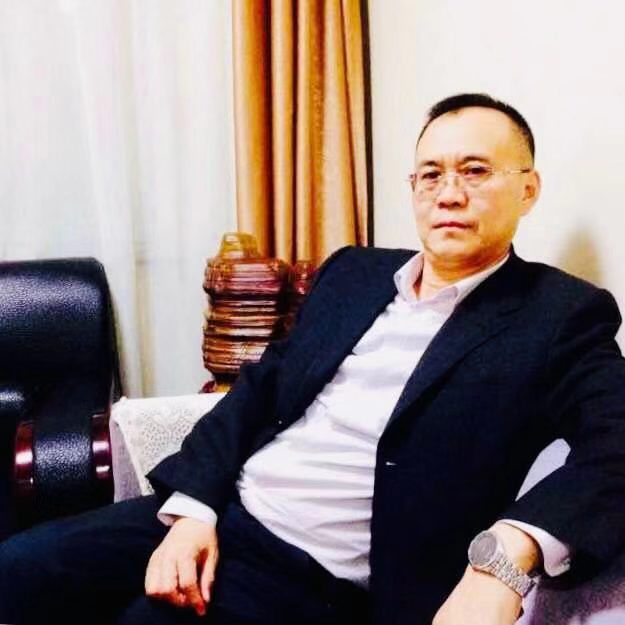 为青年志愿者赞 作者：李红军 诵读：陈丽娟（图2）