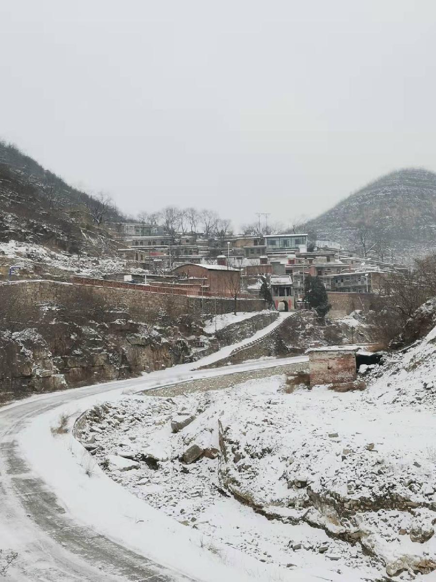 春 雪Ⅱ文图/赵京江
