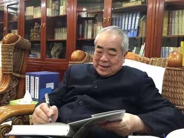 【雅诗总会】人文纪录电影《范曾》导演王一岩谈《范曾》影象(图11)