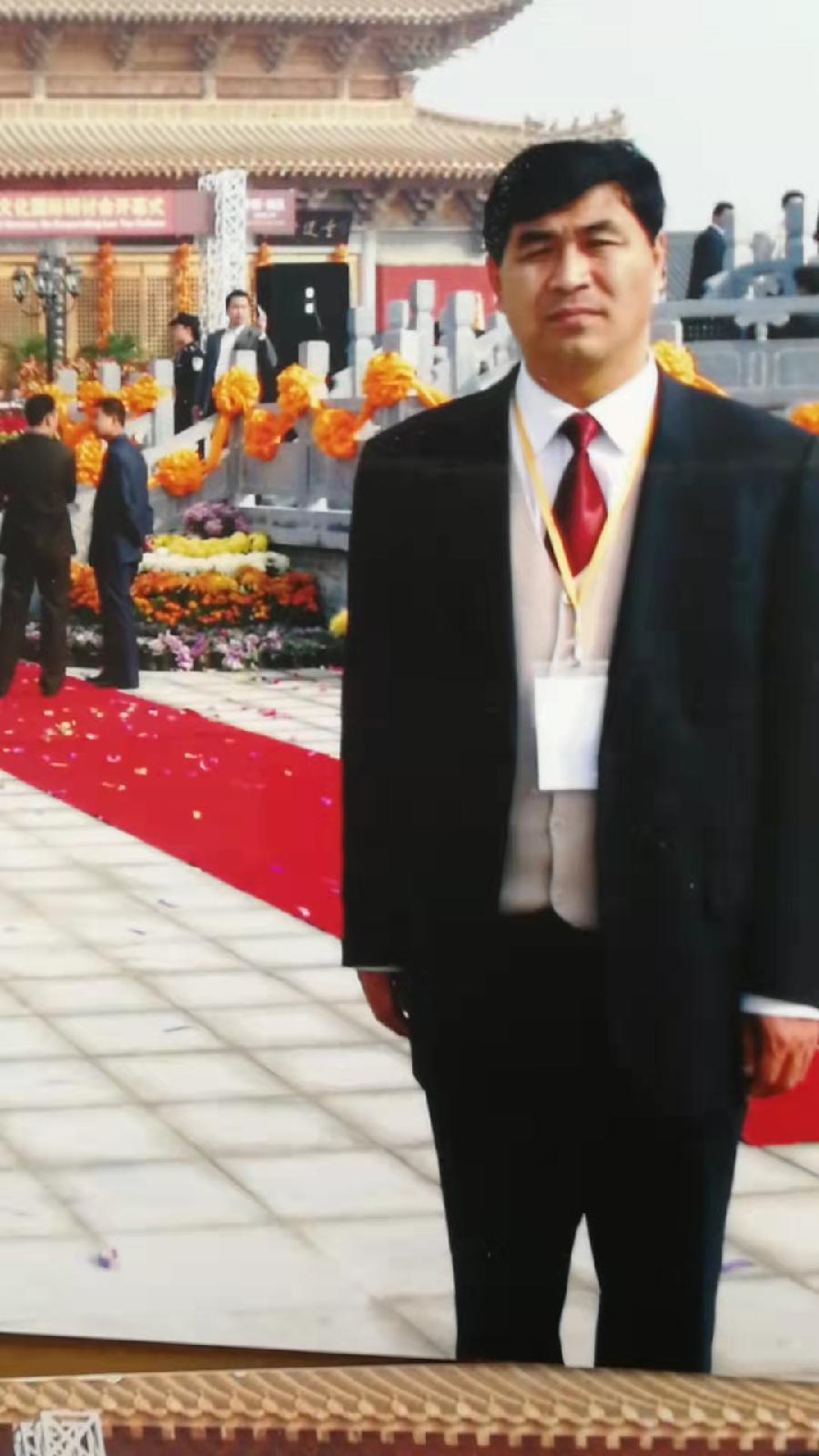 七律 悟诗 文／刘景颜（图2）