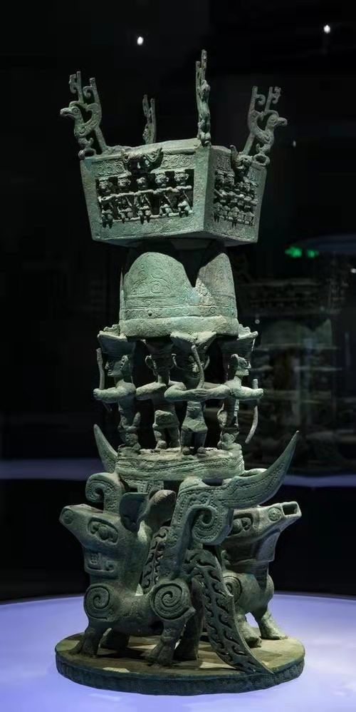 天净沙-壬寅二月末“月伴三星堆”奇观*（词林正韵） 文/冯志清（上海）【冰心文化传媒】（图10）