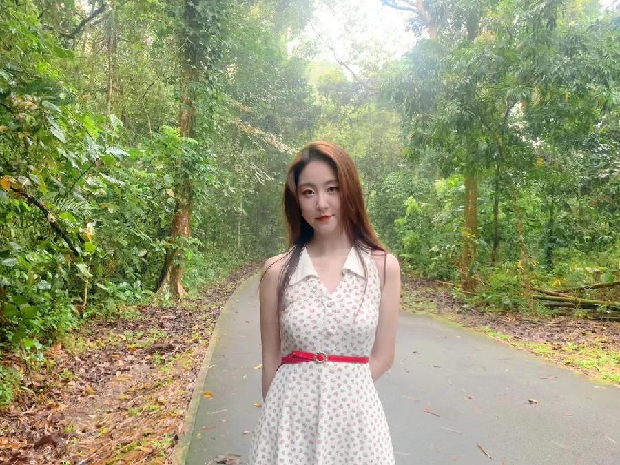 玉兰花开Ⅱ文图/吕锦芳（图4）