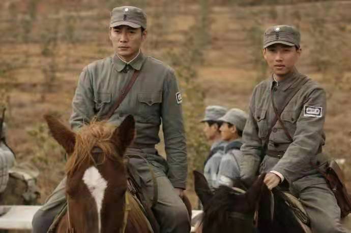 配乐诗朗诵《大别山之歌》作者/关民 主播/边城 编辑/胡琴(图8)