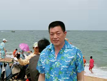 向万维网发明者致敬,作者楼明贤
