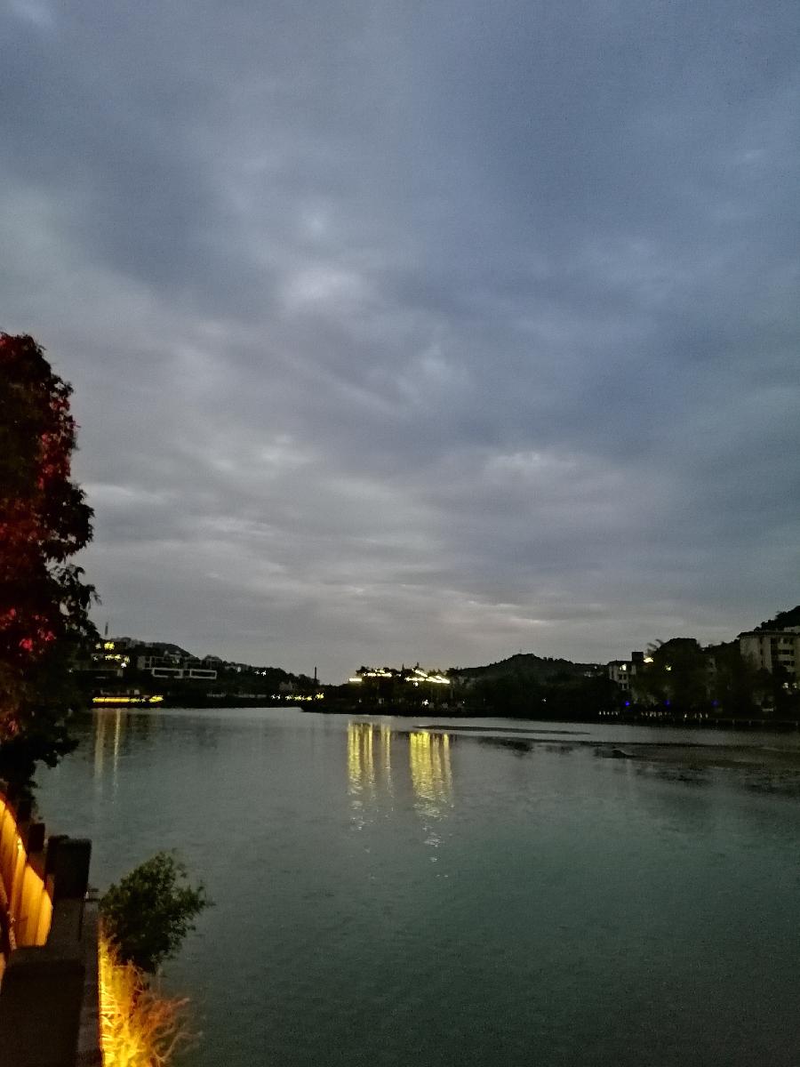 清明诗三首（新韵）文／江冲（图2）