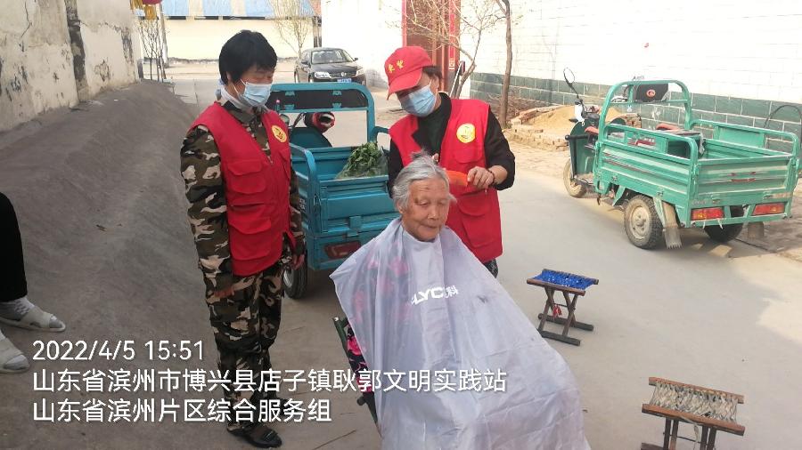 疫情无情人有情 志愿服务情更浓（图2）