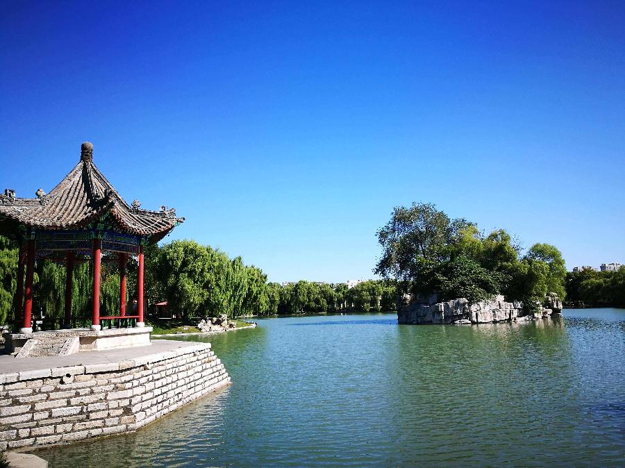 文盅诗歌《五彩鹤岗》主播：雯煜；编辑：香乡【北疆头条】（第193期）（图13）