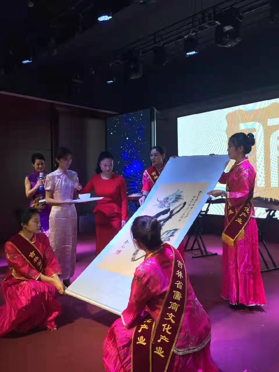 五周年庆典有感 执笔:胡长有 主播:张万娟(图3)