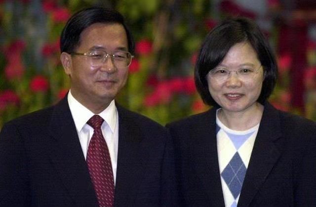 珠帘卷-阿扁大爆台美“金钱外交”丑闻 (词林正韵) 文/冯志清(上海)【冰心文化传媒】(图6)