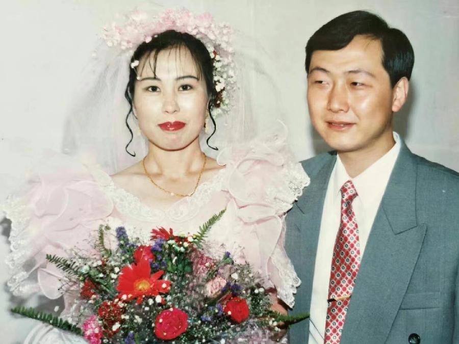 《写给我的爱人》作者安秀丽 主播 凤珠 编辑田洪艳 鸿雁文学精品专刊（图6）