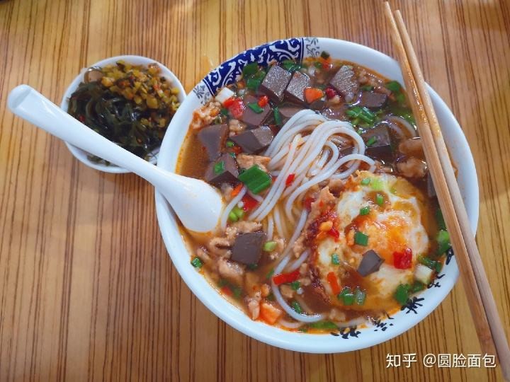 【名家专刊】【九江文学社：北京头条】【名为食为天专栏之一：福建美食《魔性面》】文/杨成贵将军（图6）