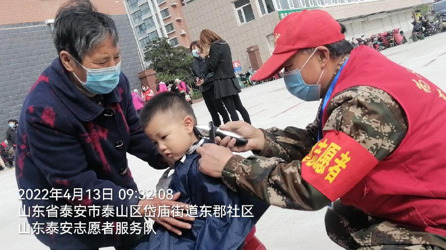 践行公益服务 彰显志愿精神(图4)