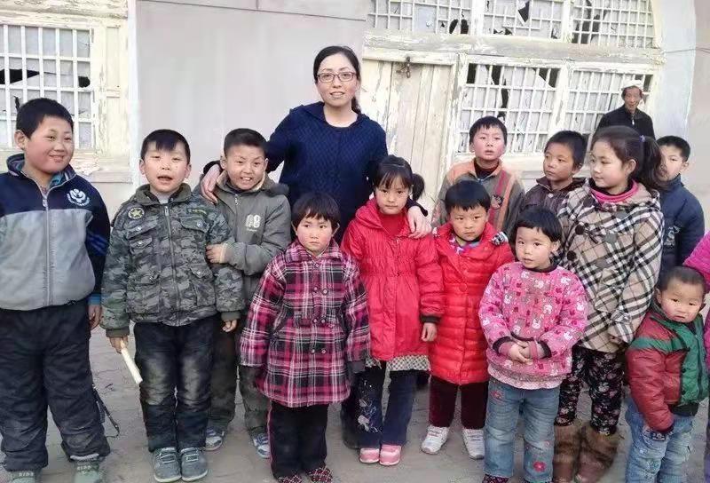 一位书画评论家何以引发30多家媒体的王芳芳现象‖作者:三道快枪(图6)