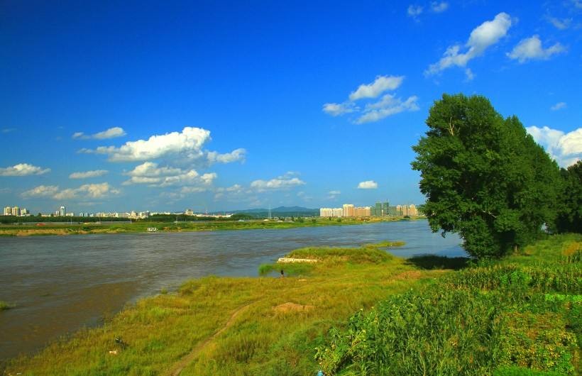 眺望故乡（外一首）文／陈铠 黑龙江【冰心文化传媒】（图6）