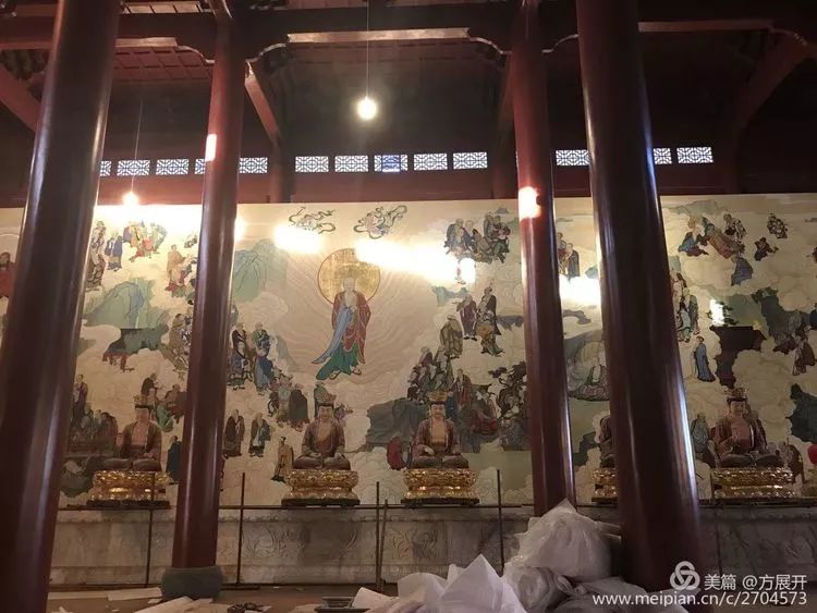 艺术家萧宽迎新年2018元旦为女儿萧楠怡然领衔主笔巨壁八百平米【五百罗汉】成功供奉内蒙古寺庙喝彩（图14）