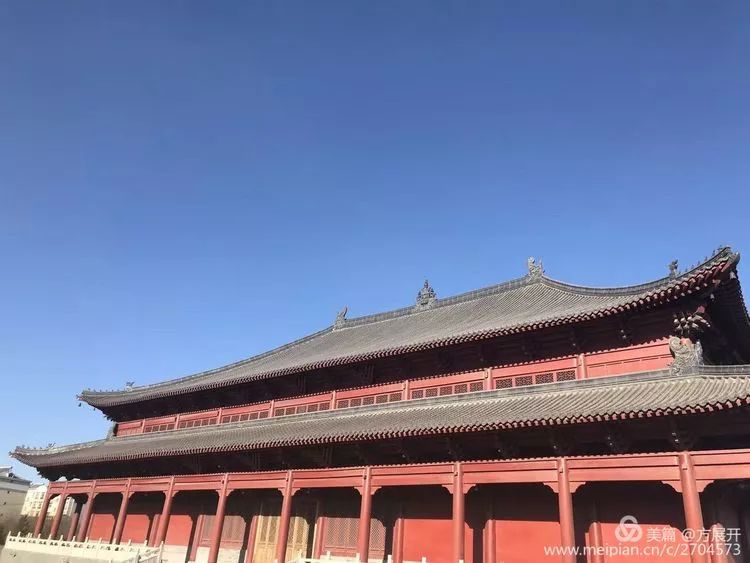 艺术家萧宽迎新年2018元旦为女儿萧楠怡然领衔主笔巨壁八百平米【五百罗汉】成功供奉内蒙古寺庙喝彩（图48）