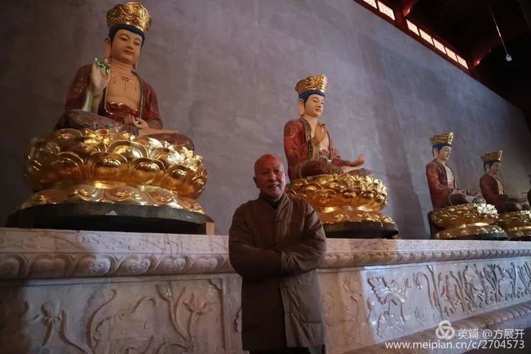 艺术家萧宽迎新年2018元旦为女儿萧楠怡然领衔主笔巨壁八百平米【五百罗汉】成功供奉内蒙古寺庙喝彩（图47）