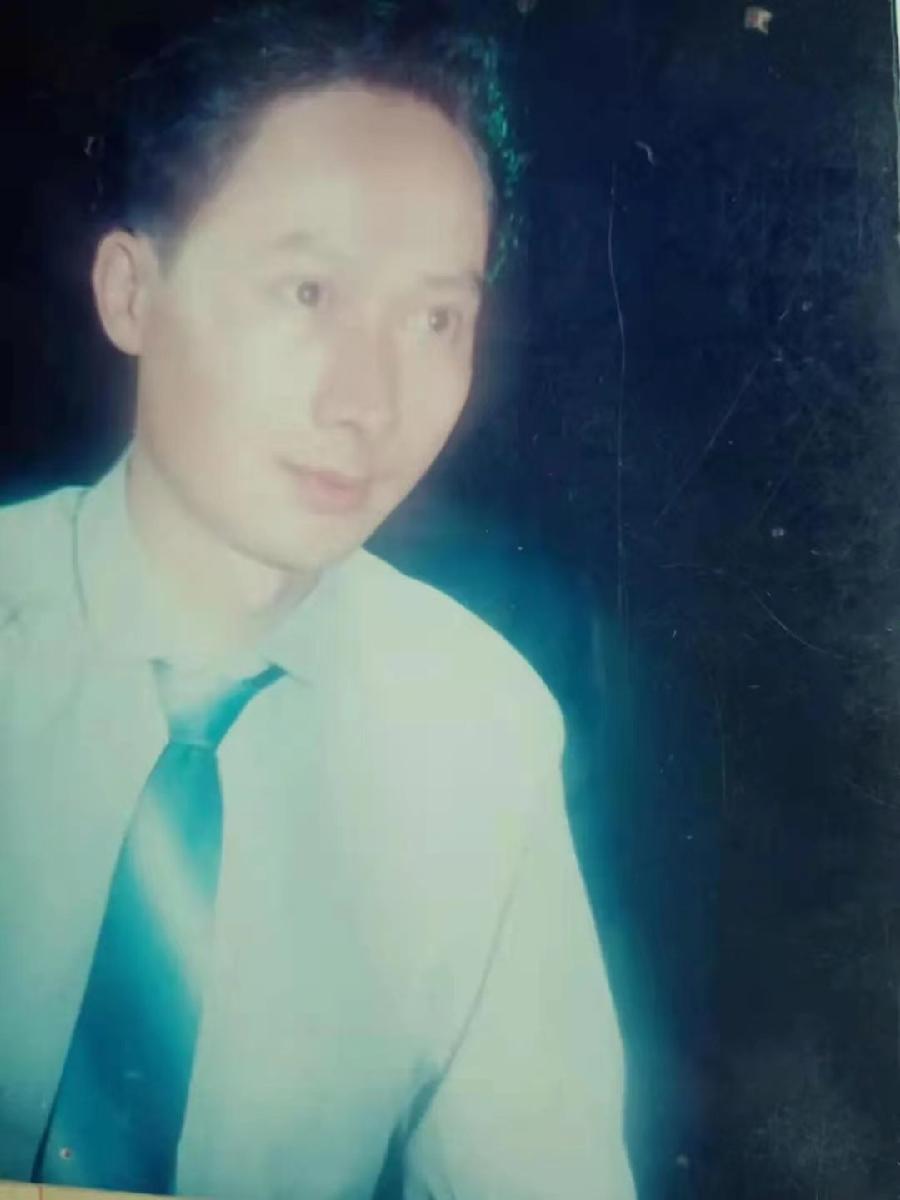 《中国爱情诗刊》 【中国爱情诗人档案】（第4407期）四川诗人：许海泉的诗（图2）