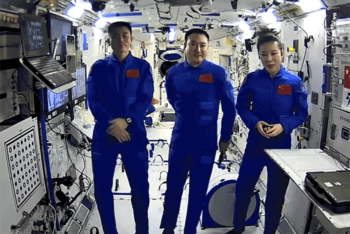 诗意传情诗社【爱在天地间】文‖舒才生 诵‖静秋(690)(图6)