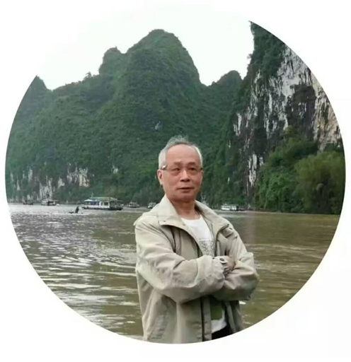 【海外诗译】精品双语朗诵《大暑印象》作者|韦光延、英译|吴伟雄、朗诵|鲁跃峰(图6)