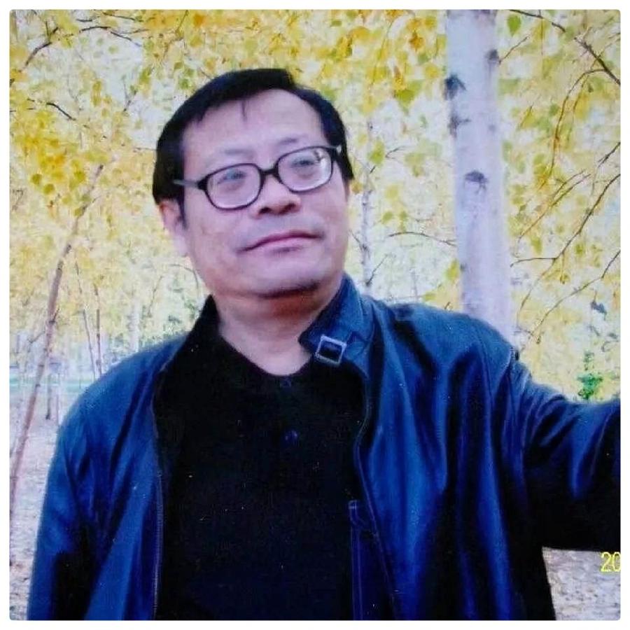 《昆仑山啊！我高唱你奔向东方的河流》作者：王献力 诵读：暄言艺术团团员（图13）
