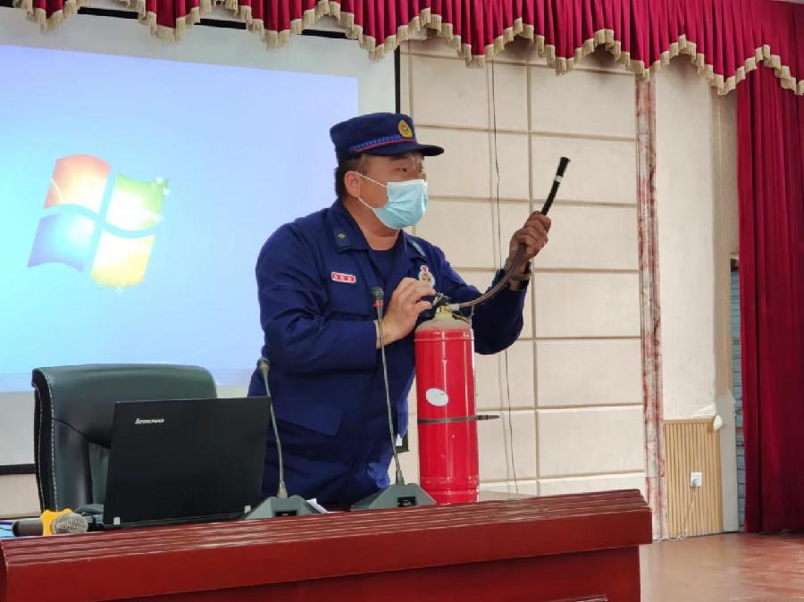 东至大渡口镇:开展安全自护知识宣讲活动 护卫学生健康快乐成长(图4)