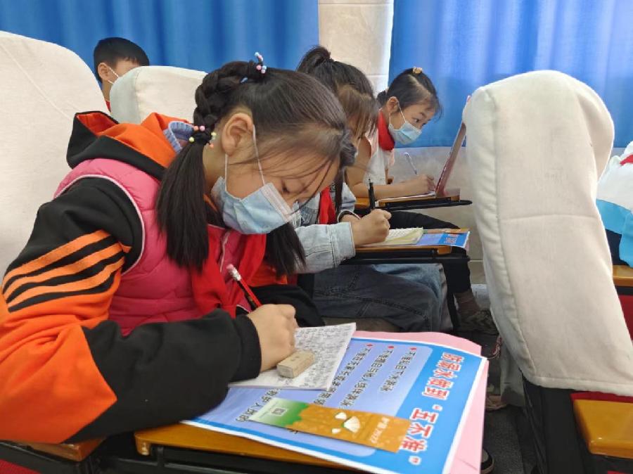 东至大渡口镇:开展安全自护知识宣讲活动 护卫学生健康快乐成长(图6)