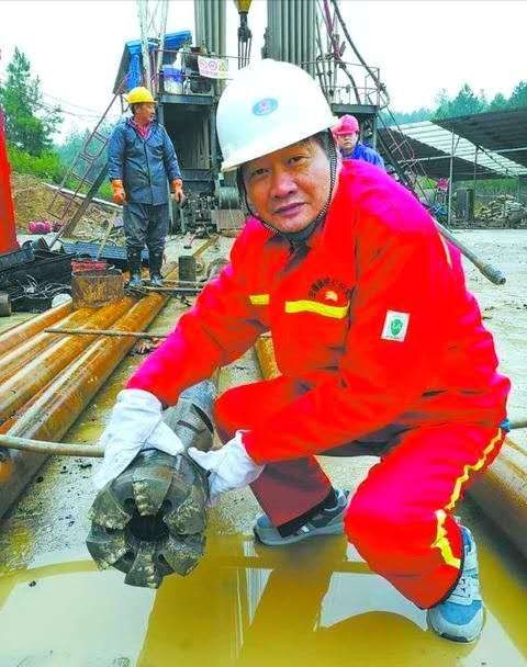 【精英专刊】【九江文学社：北京头条】《大国工匠图文系列》作者/吴生泉（原创首发）（图15）