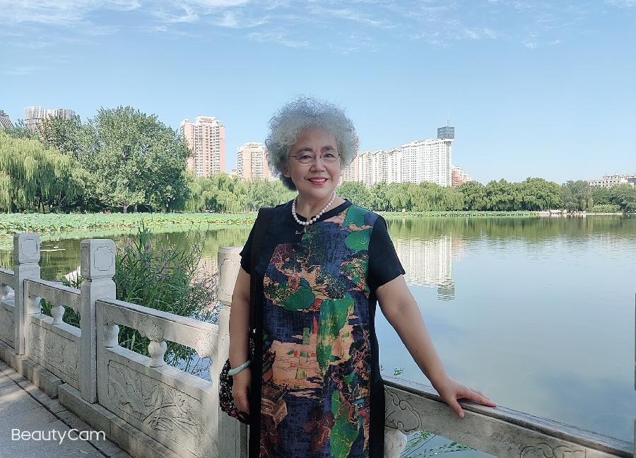 七绝组诗（外五联）作者 江花｜诵读 晚晴｜人民诗刊｜海外头条（图8）