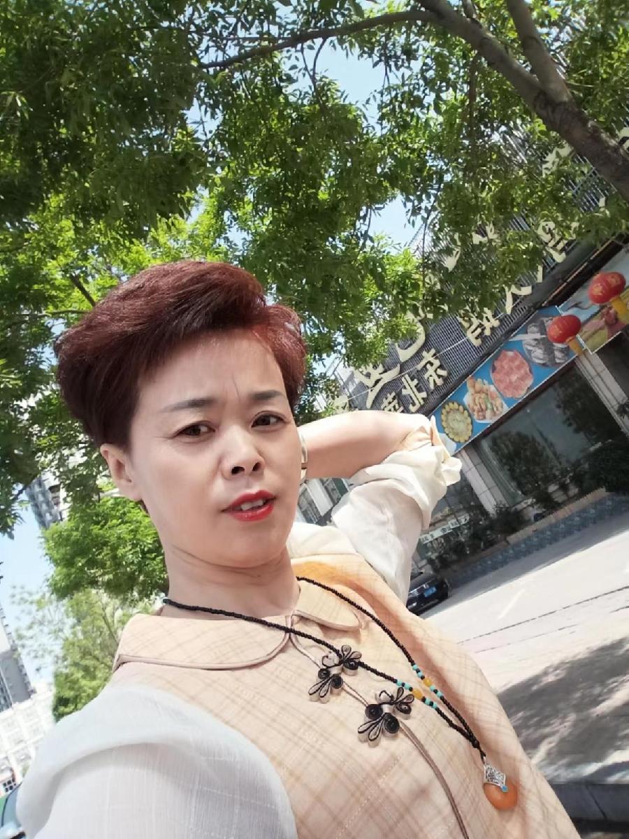 *流云飞梦*(外一首)文:杨敏(山西)【冰心文化传媒】(图3)