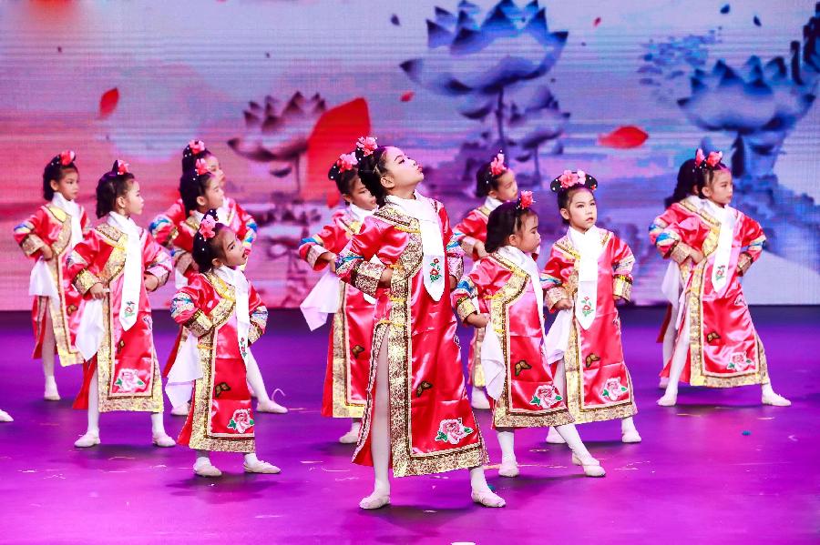 热烈祝贺柴秀荣加入中国儿童文学研究会(北疆写作朗诵精英协会快讯)编辑:香乡【北疆头条】(第207期)(图4)