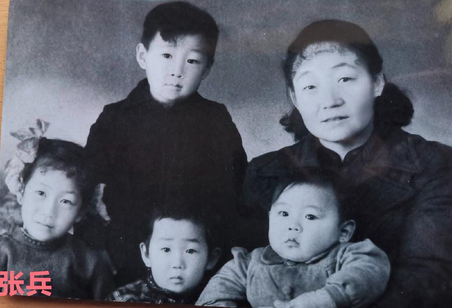 照片的记忆 家驹诵读精英培训群 母亲节剪影（图3）