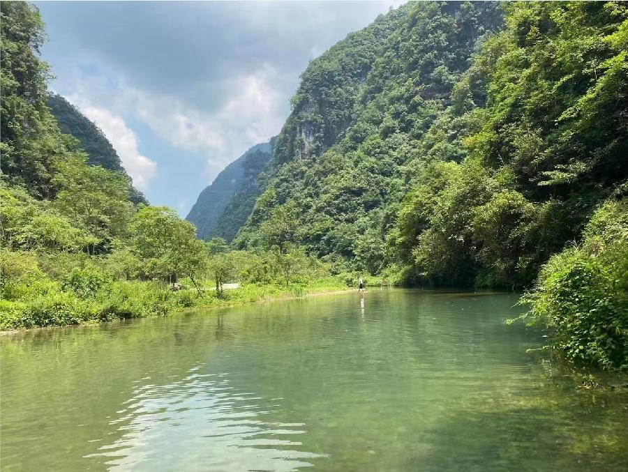 《江南诗絮-现代诗苑》（图23）