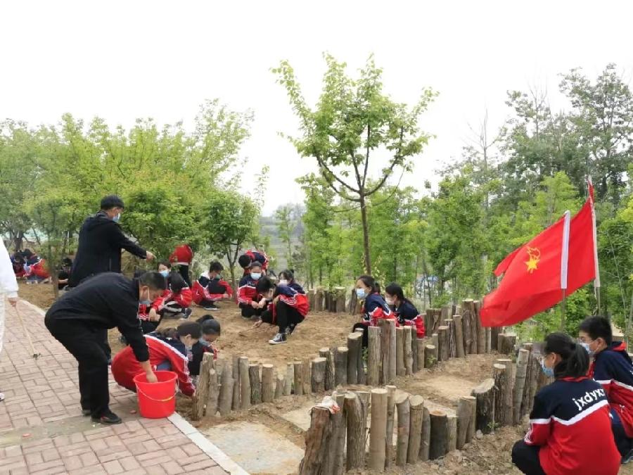 影像记录丨河北石家庄井陉：走进劳动公园 致敬劳模精神（图3）